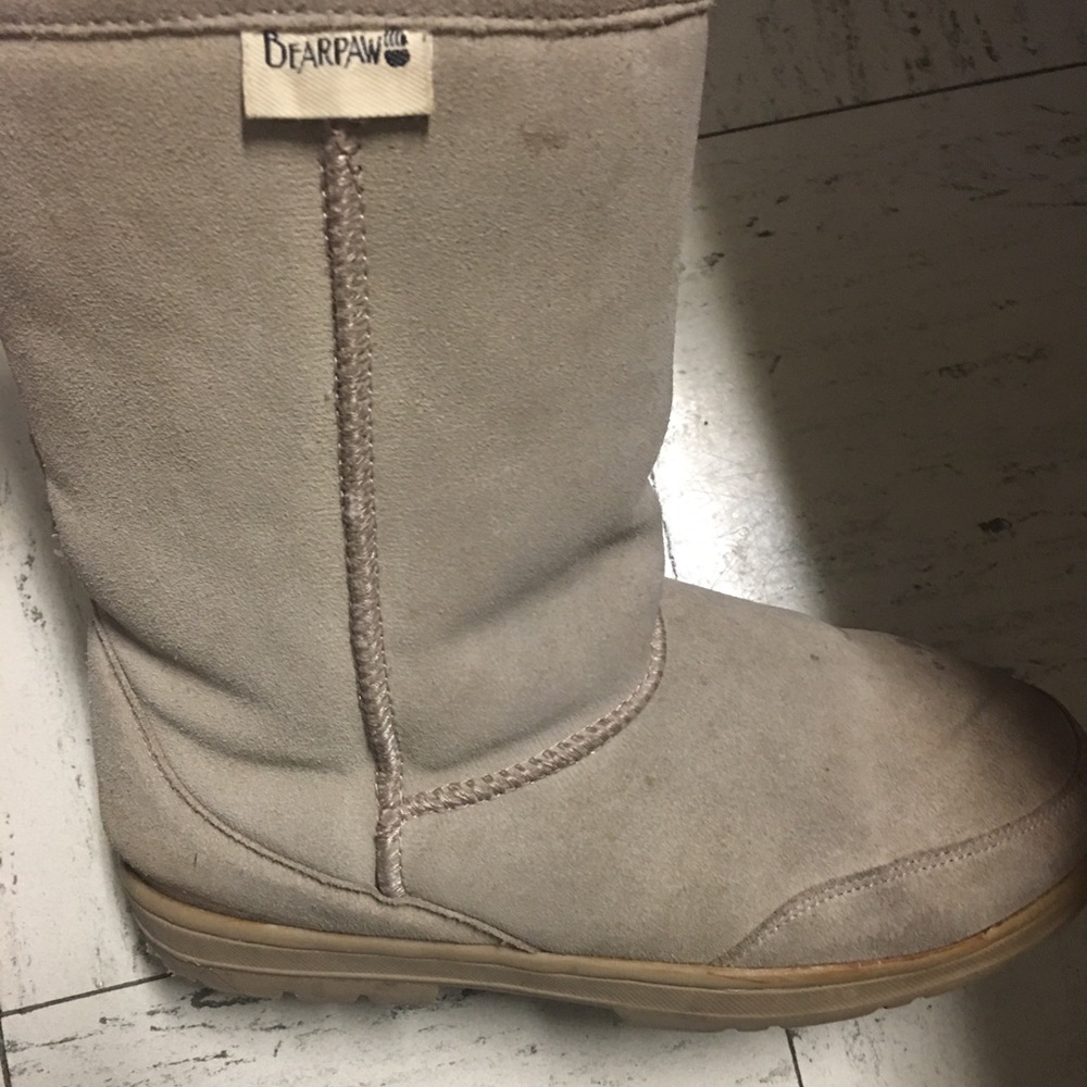 snow boots